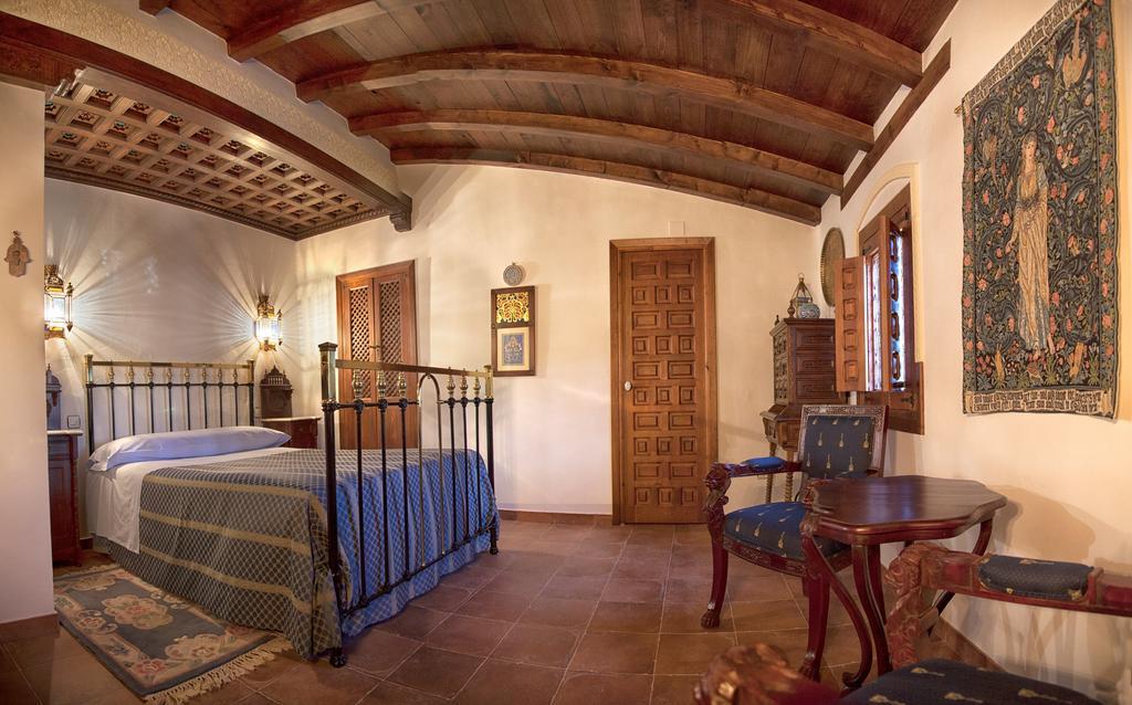 منزل الضيف إل توبوسو  في Hospederia Casa De La Torre الغرفة الصورة